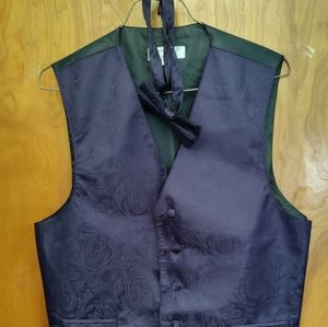 Men's vest with bow tie. Size S